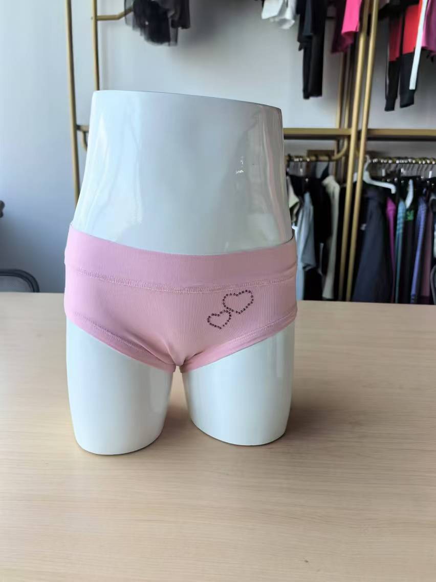 Knitted underwears for girls